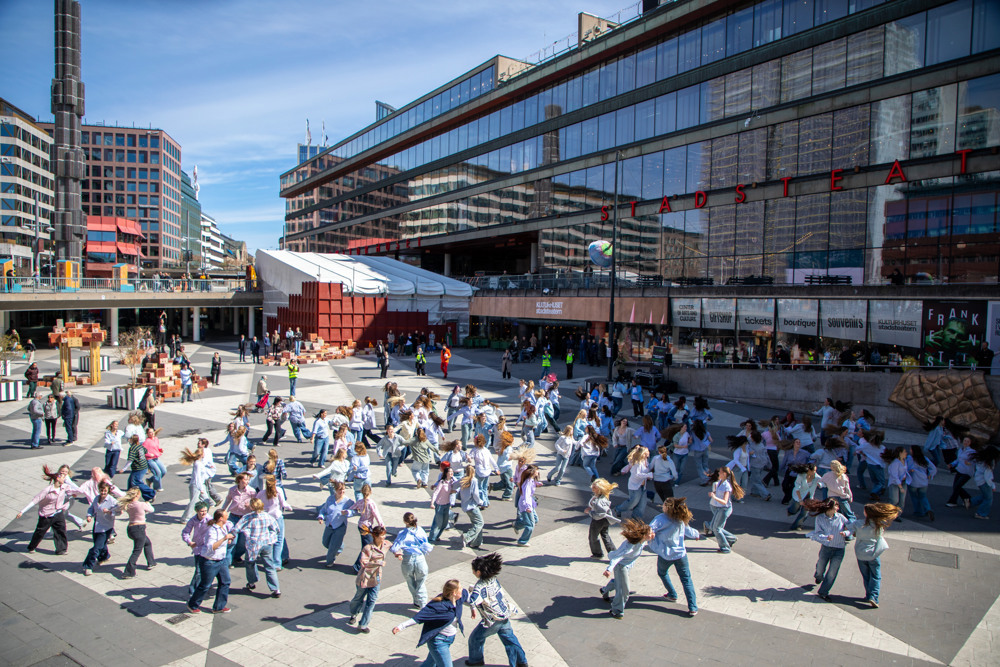 Dansens dag-1-8_1000px.jpg